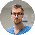 Dr. Dmitrijs Papsujevičs | Virsārsts, protēzists/ implantologs, ķirurgs