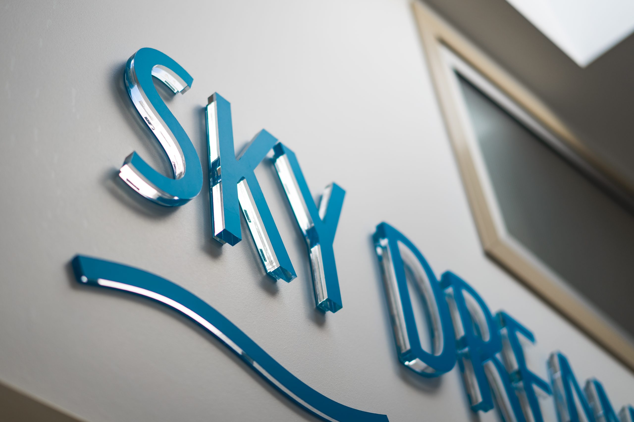 Профессиональное стоматологическое лечение  в Риге