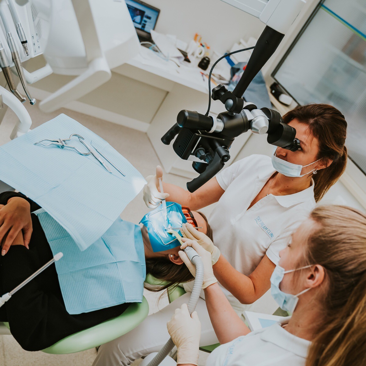 Пластинки для зубов: что это такое