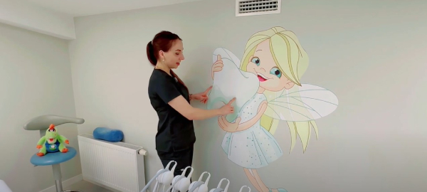 Milk teeth also have roots