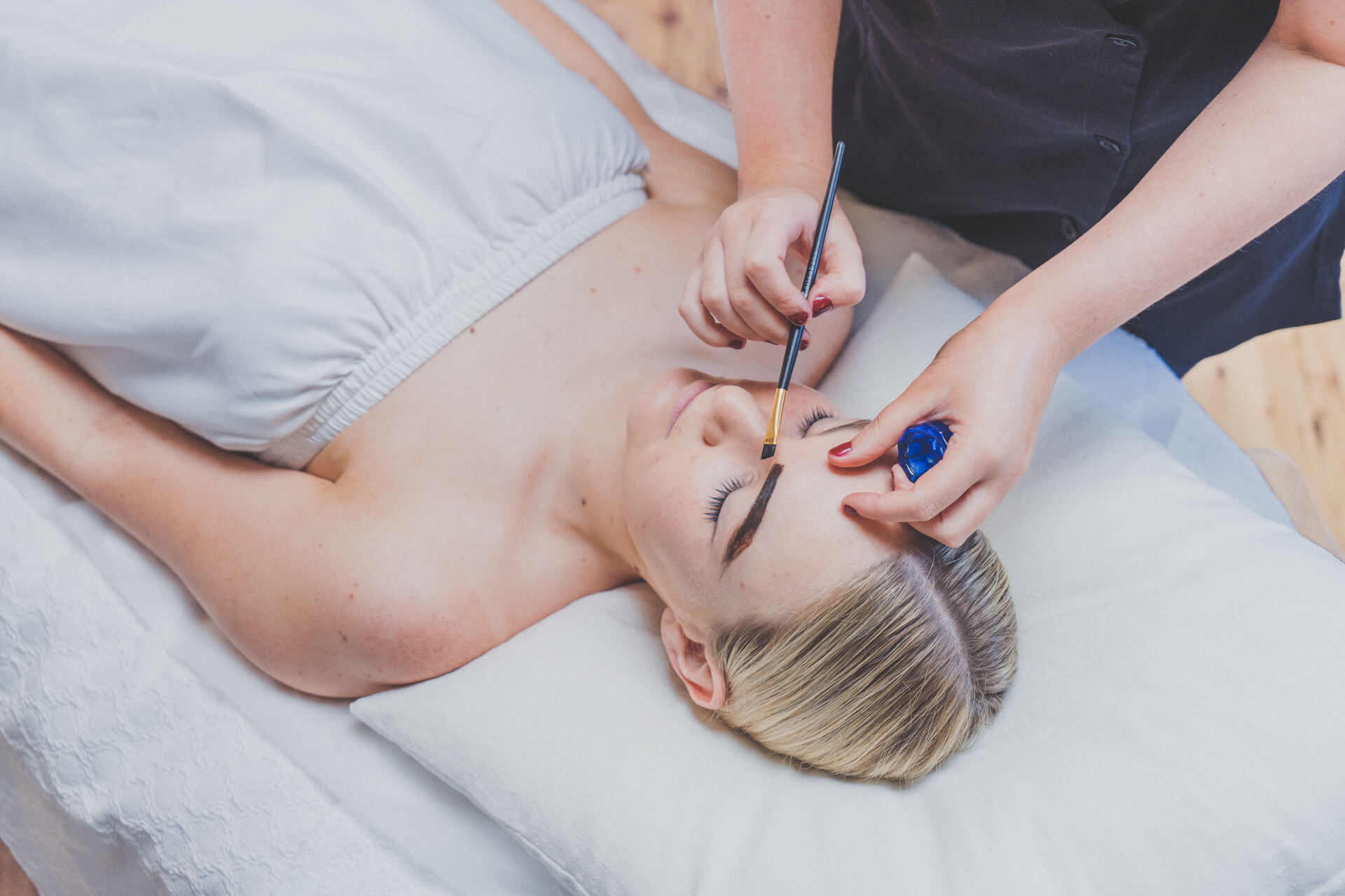 Красивые брови с помощью «BROW HENNA»